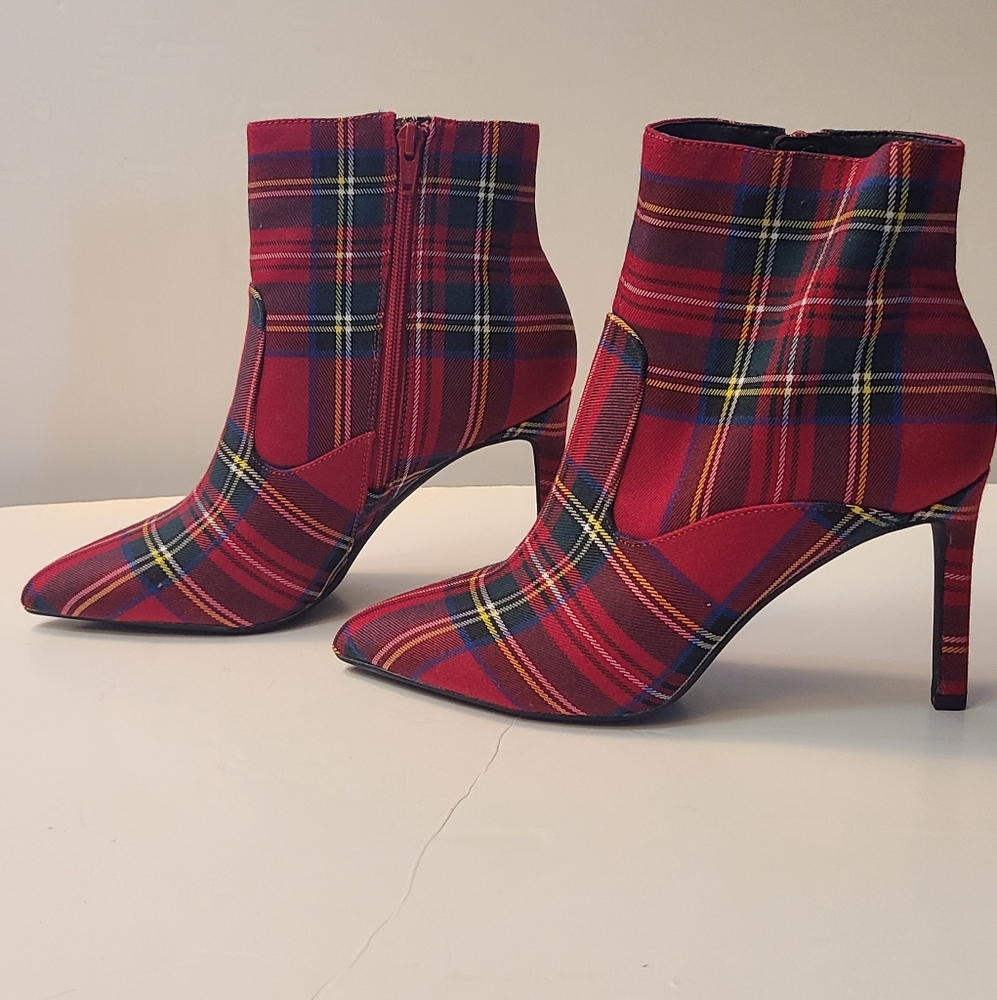 Giannni Bini Red plaid boots